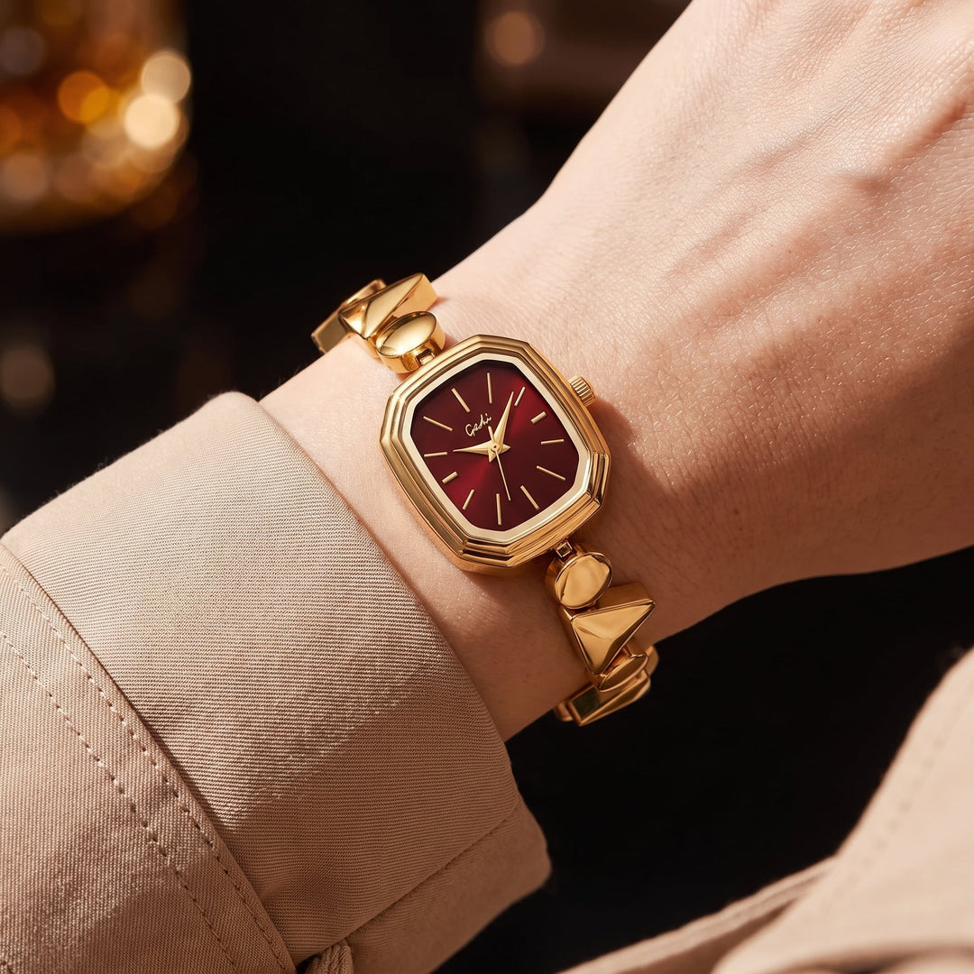 Almirah Watch
